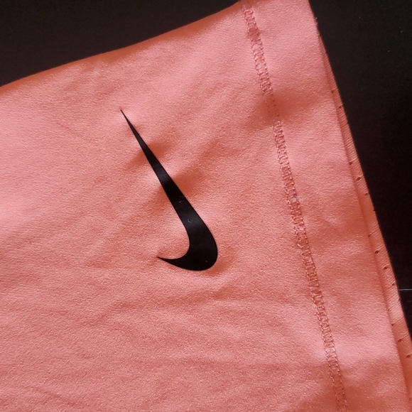 Nike Dryfit Pink Sleeveless Top - Picture 3 of 5